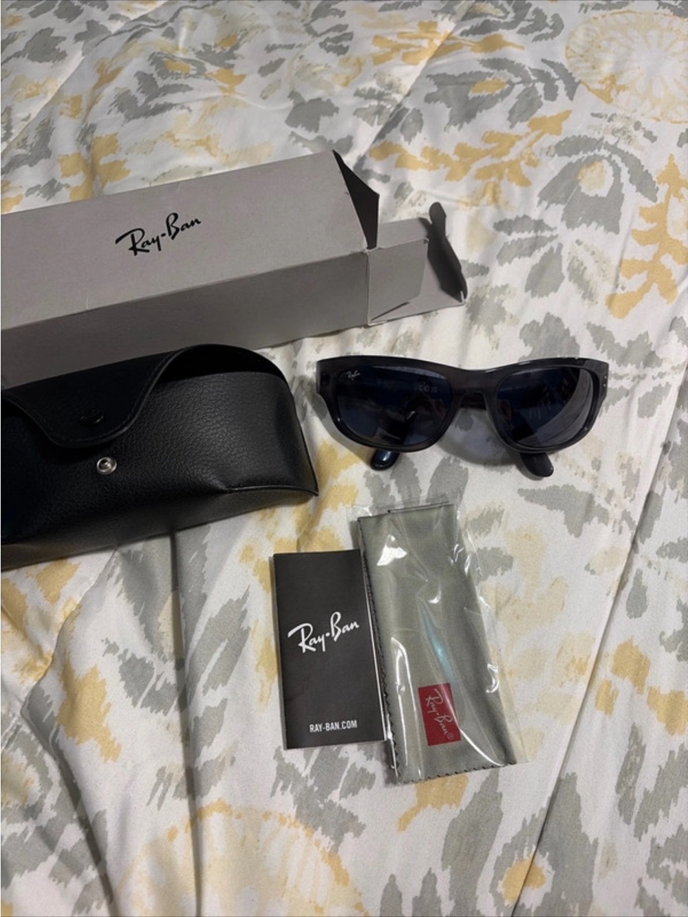 Ray-Ban Women’s Dark Blue Cat-Eye Sunglasses